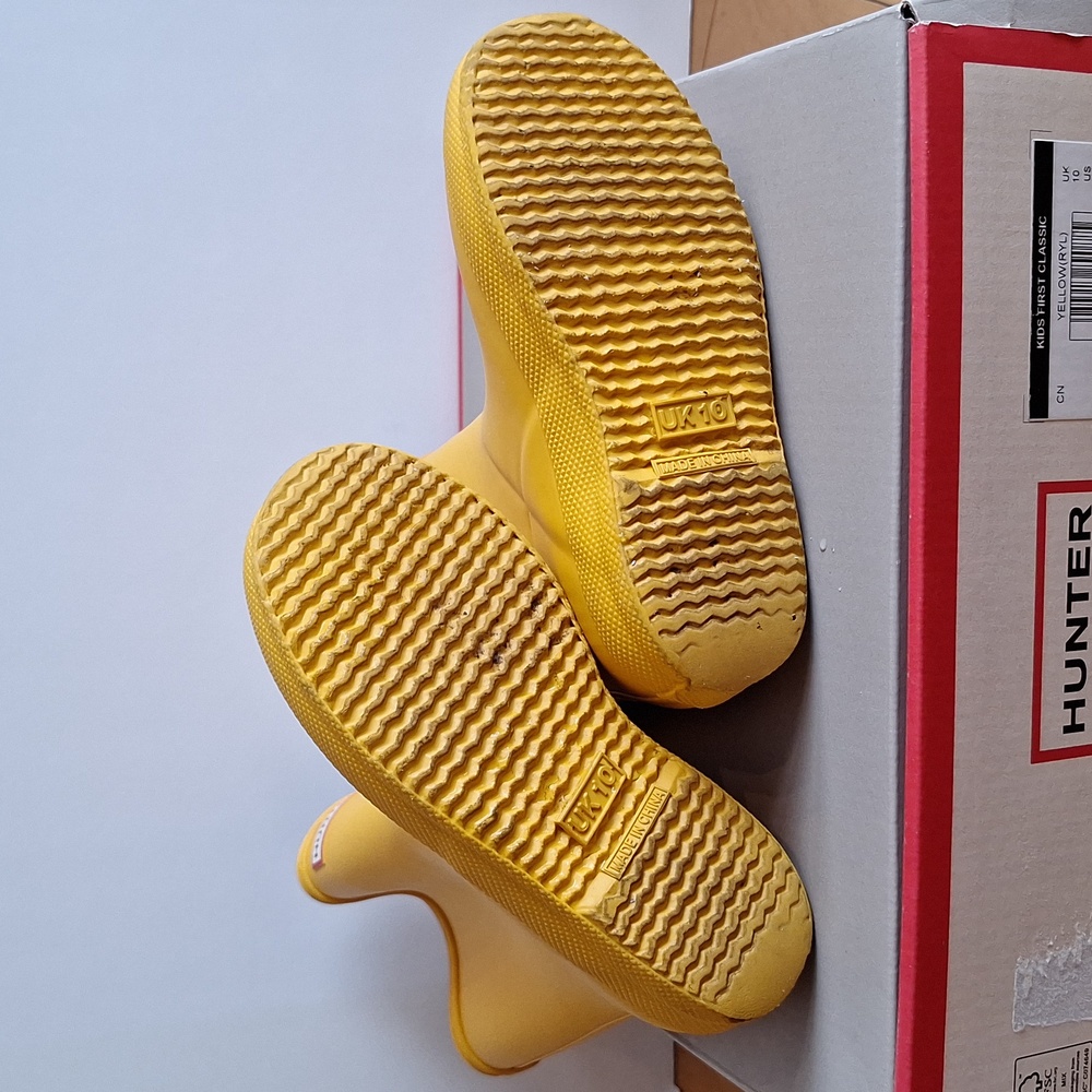 Hunter Classic Yellow Boots With Box - Picture 4 of 4